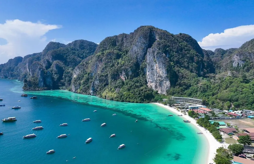 Phi Phi Cliff Beach Resort-1